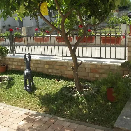 Peaceful With Style - Two Bedroom Bedroom Appartamento *